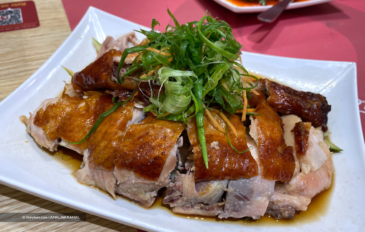 Roasted quarter chicken, because you can never have enough chicken. – AMALINA KAMAL/ The Vibes pic