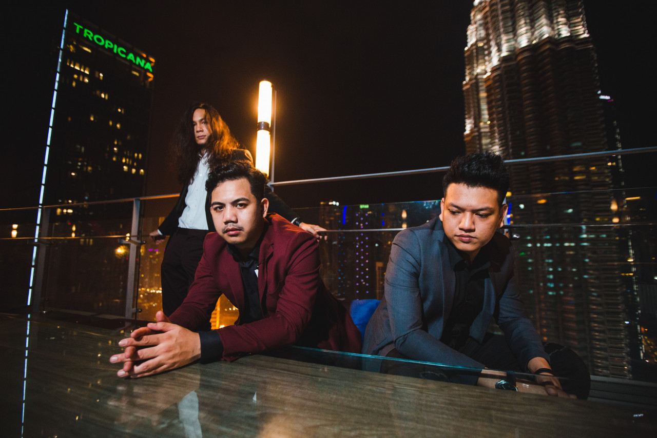While a new band, LNF consists of musicians from various indie bands, notably Monalyssa, Kolar Hijau, Shuuna and A. Limin. - Pic courtesy of Late Night Frequency 