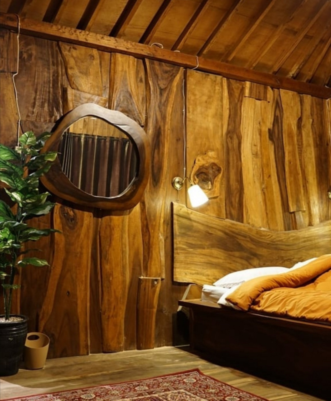 Having their own timber business allowed Hetty and her family to build their own wooden houses to build more accomodations. – Pic courtesy of Hetty Koes Endang