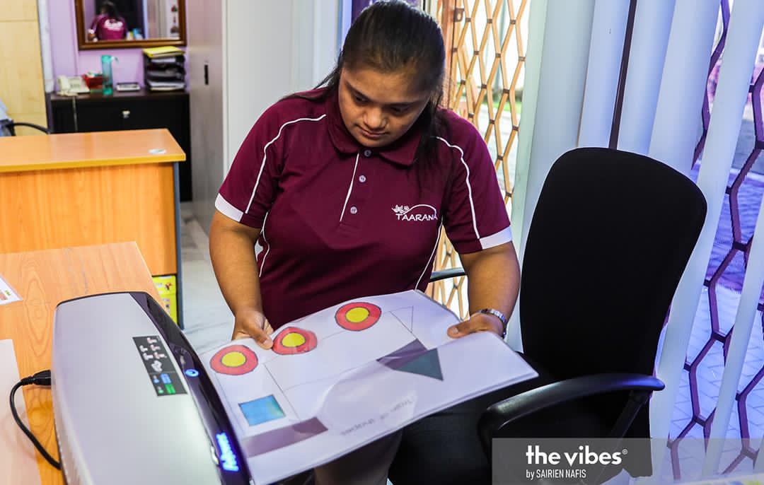 Kamini hopes to open up her own kindergarten one day in the future. – The Vibes pic/Sairien Nafis