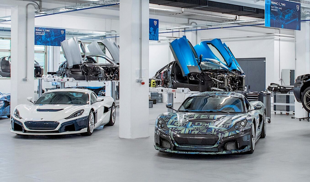 Powered by a 90 kWh Lithium Nickel Manganese Cobalt Oxide battery, Rimac managed a possible 510 kilometres driving range and the battery could be fully charged in 30 minutes. – Pic courtesy of Rimac Automobili