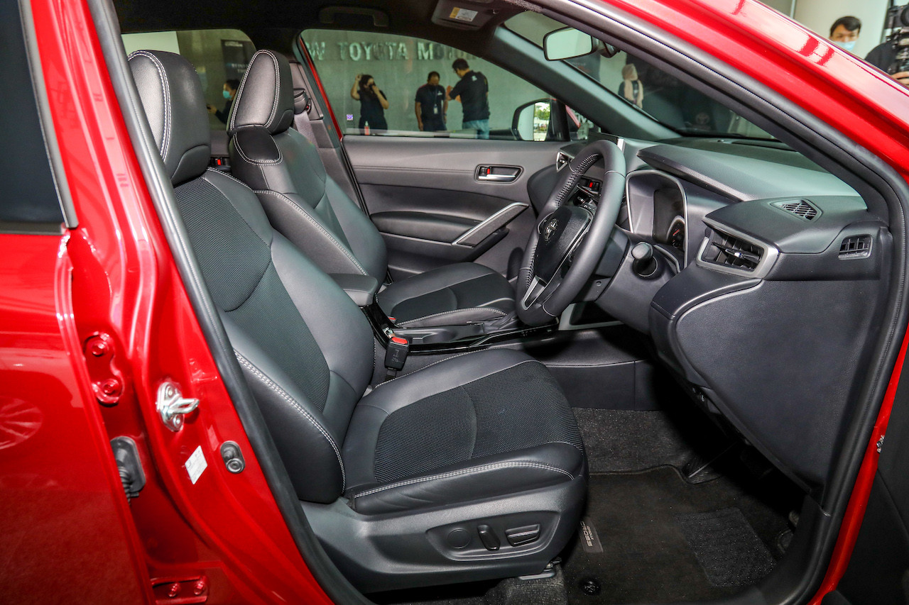 The Corolla Cross has a higher seating position, the extra height of the vehicle provides significantly better headroom over its rivals. – Pic courtesy of UMW Toyota