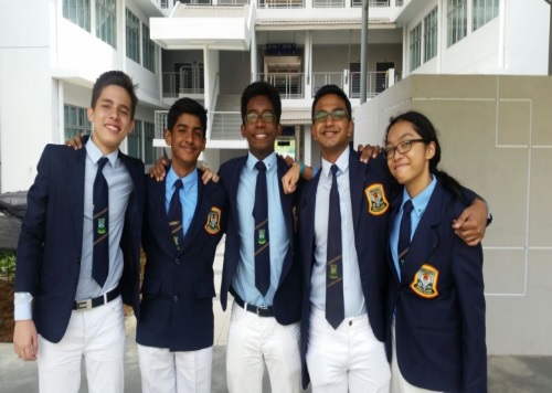 National champions of the Tan Sri Dato’ Seri Dr Wira Abdul Rahman Hj Arshad Debate Cup 2016: Danial Sulejman Mecja, Kishen Sivabalan, Seaan Manuel, Siddharta Nirmala Adaikalaraj, Farah Diana. - Pic courtesy of Nallini Letchmanan