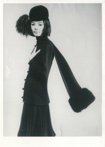 Hiroko Matsumoto in Pierre Cardin, circa 1961. – Pic from Pinterest