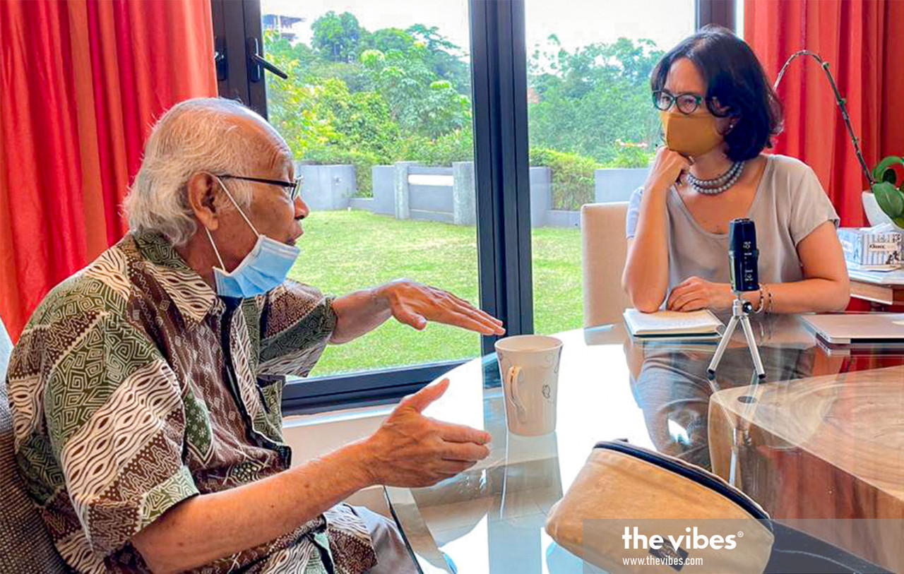 Syed Husin Ali speaks candidly during his interview with Datin Dr Winy Sekhar. – The Vibes pic, January 3, 2021