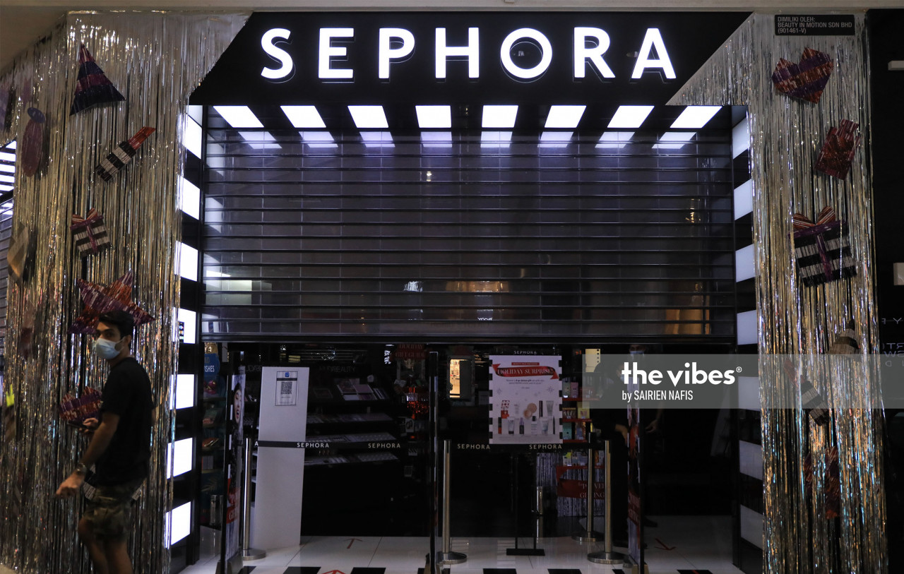 Sephora Nu Sentral closing shop at 8pm. – The Vibes pic, November 5, 2020