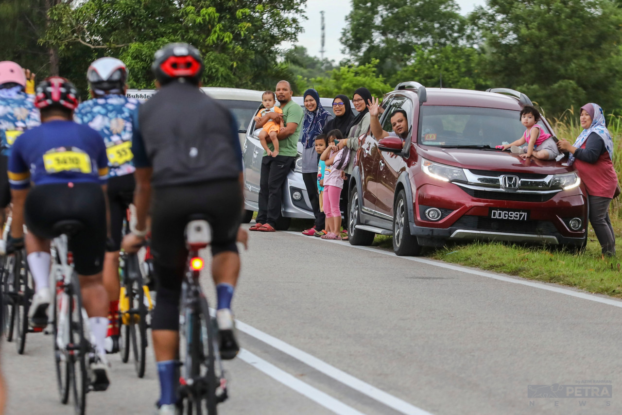 French ambassador Roland Galharague says that L’Étape Malaysia brings cycling fans together and maintain good relationships with the state government and the local community. – AZIM RAHMAN/The Vibes pic, June 4, 2022