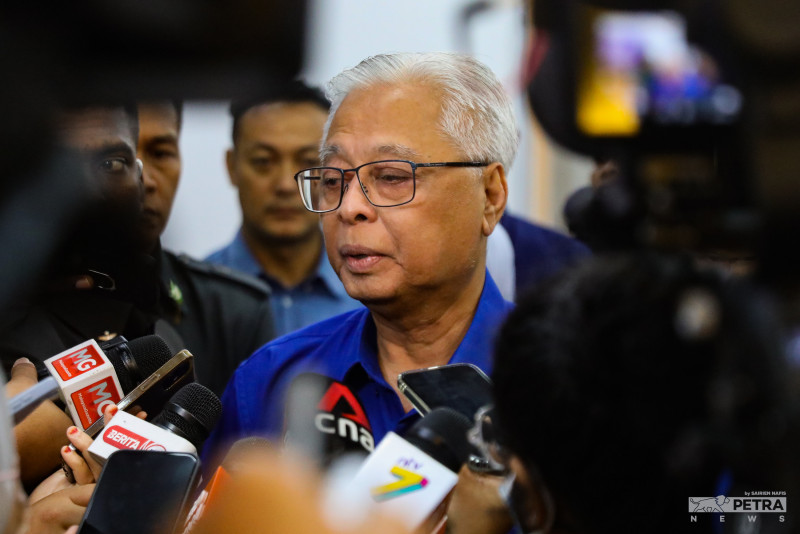 Within the government itself, Datuk Seri Ismail Sabri Yaakob’s (pic) placatory nature meant he could also appease the Umno faction led by party president Datuk Seri Ahmad Zahid Hamidi as well as members of the Perikatan Nasional coalition. – SAIRIEN NAFIS/The Vibes pic, November 14, 2022