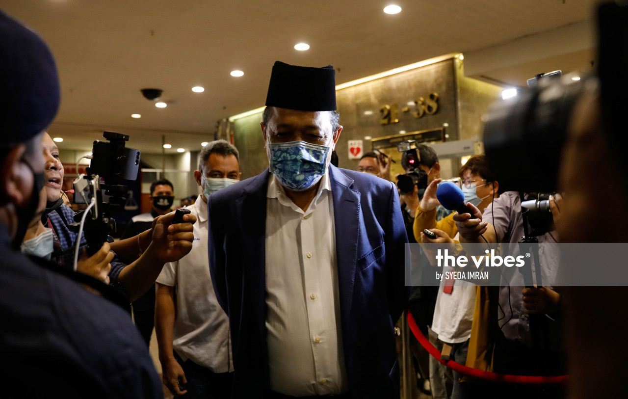 Perlis Umno chief and Arau MP Datuk Seri Shahidan Kassim leaves after the four-hour Supreme Council meeting. – The Vibes pic, October 28, 2020