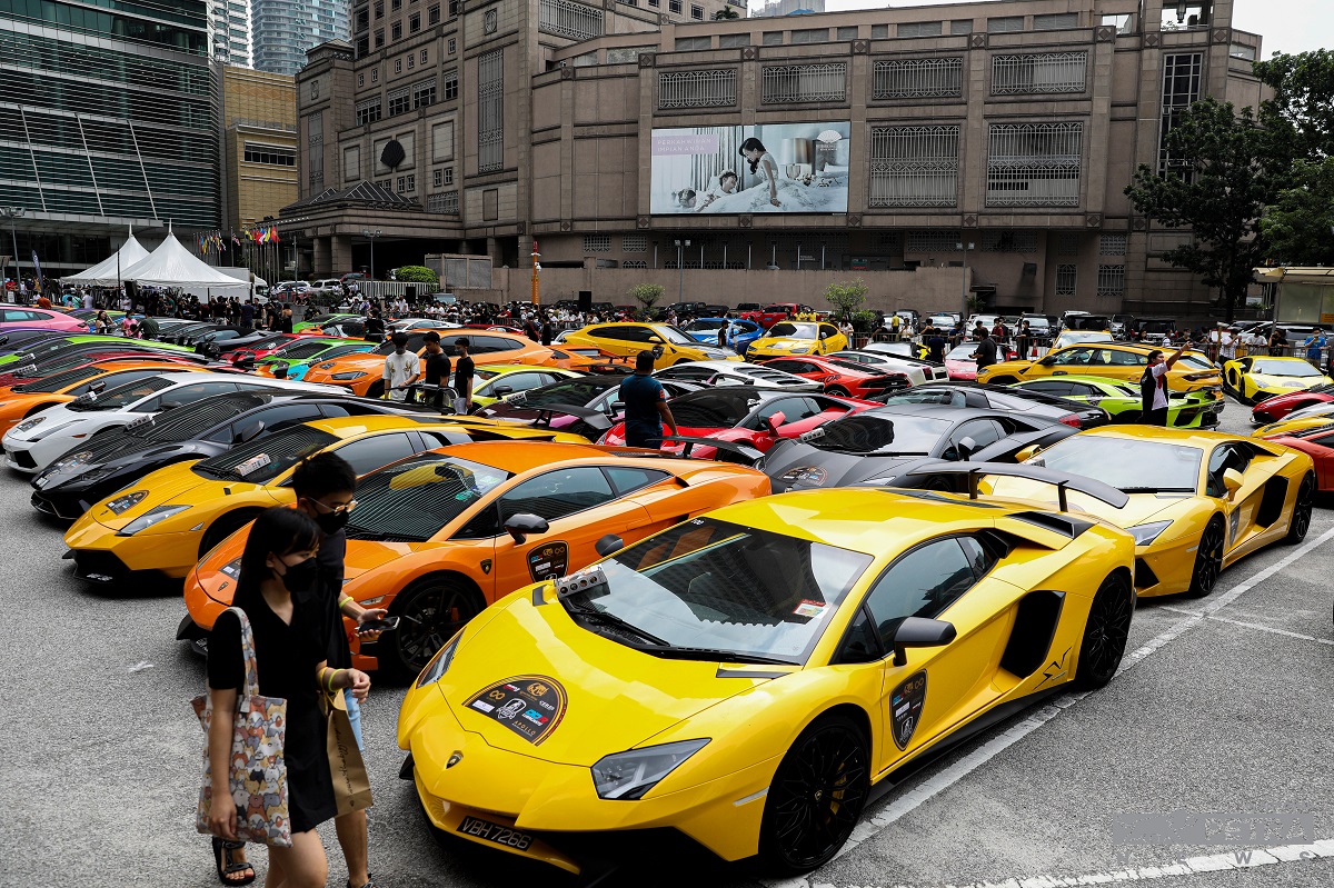 A sea of 112 Lamborghinis were displayed for the public to feast their eyes on in Kuala Lumpur, yesterday. – ALIF OMAR/The Vibes pic, June 12, 2022