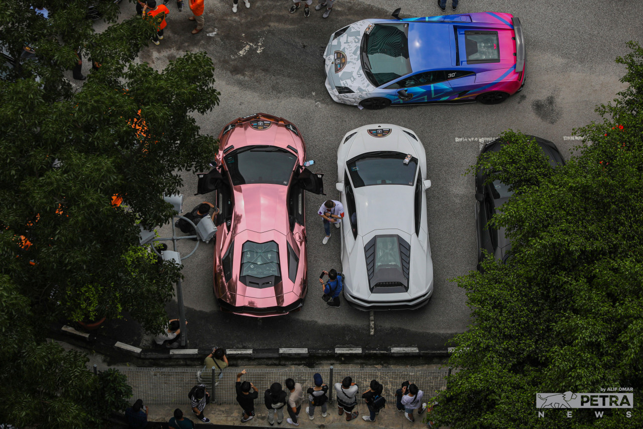 Other modern standouts such as the Lamborghini Huracan Spyder, Aventador SVJ and Urus SUV were also among the flashy display enjoyed by fans of the House of the Raging Bull. – ALIF OMAR/The Vibes pic, June 12, 2022