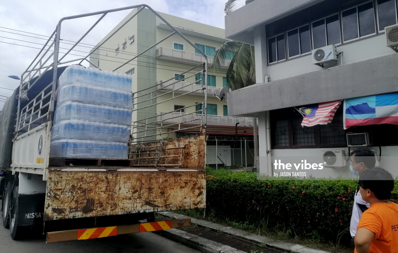 Checks show that food distribution in Sabah’s CMCO districts has yet to take place. – JASON SANTOS/The Vibes pic, October 12, 2020