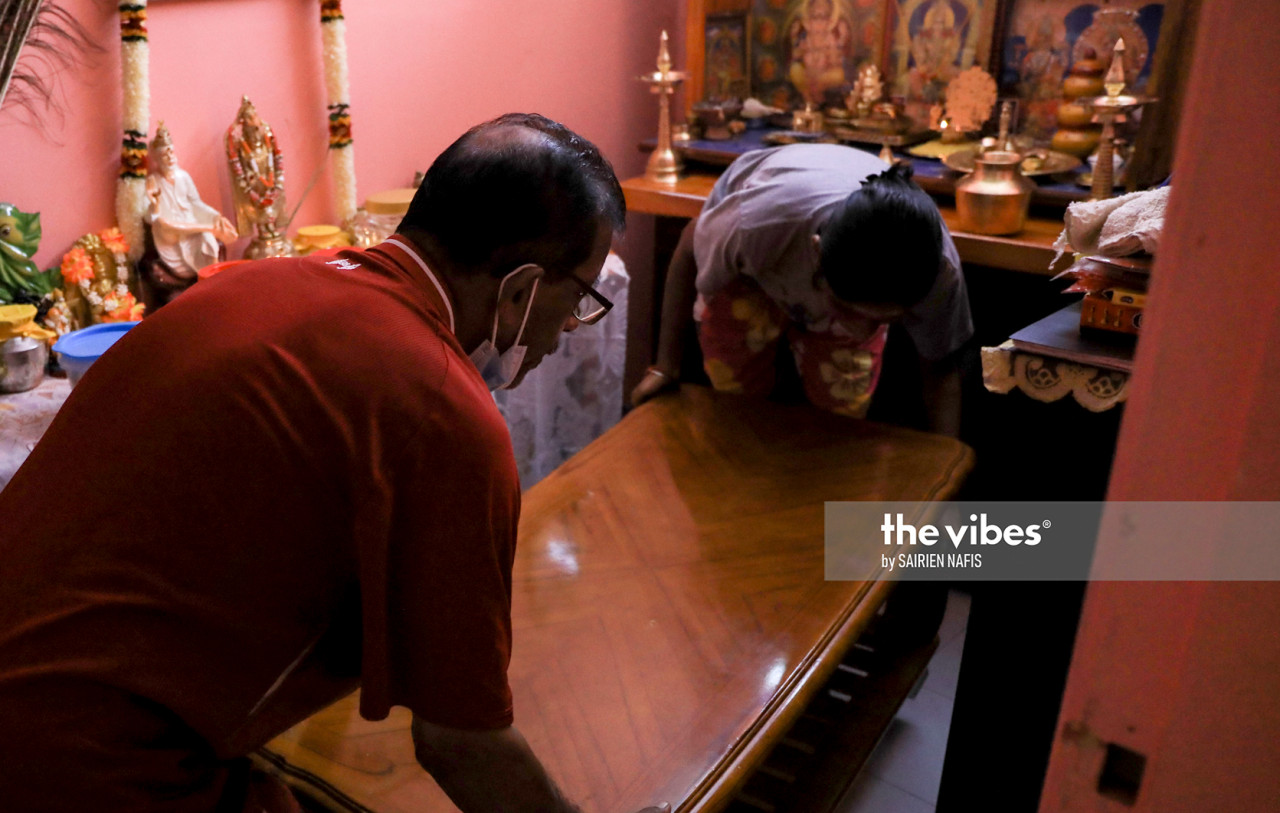 A family preparing their prayer room ahead of Deepavali. – The Vibes pic, November 14, 2020