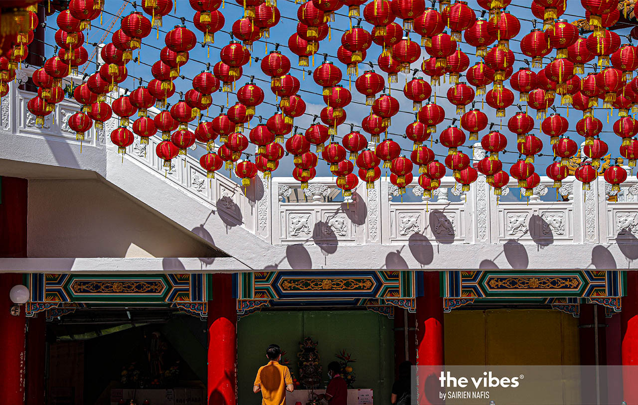 Hundreds of red lanterns adorn the Thean Hou Temple for the Chinese New Year festival. Chinese people believe red symbolises happiness, success and good fortune. – SAIRIEN NAFIS/The Vibes pic, February 26, 2021