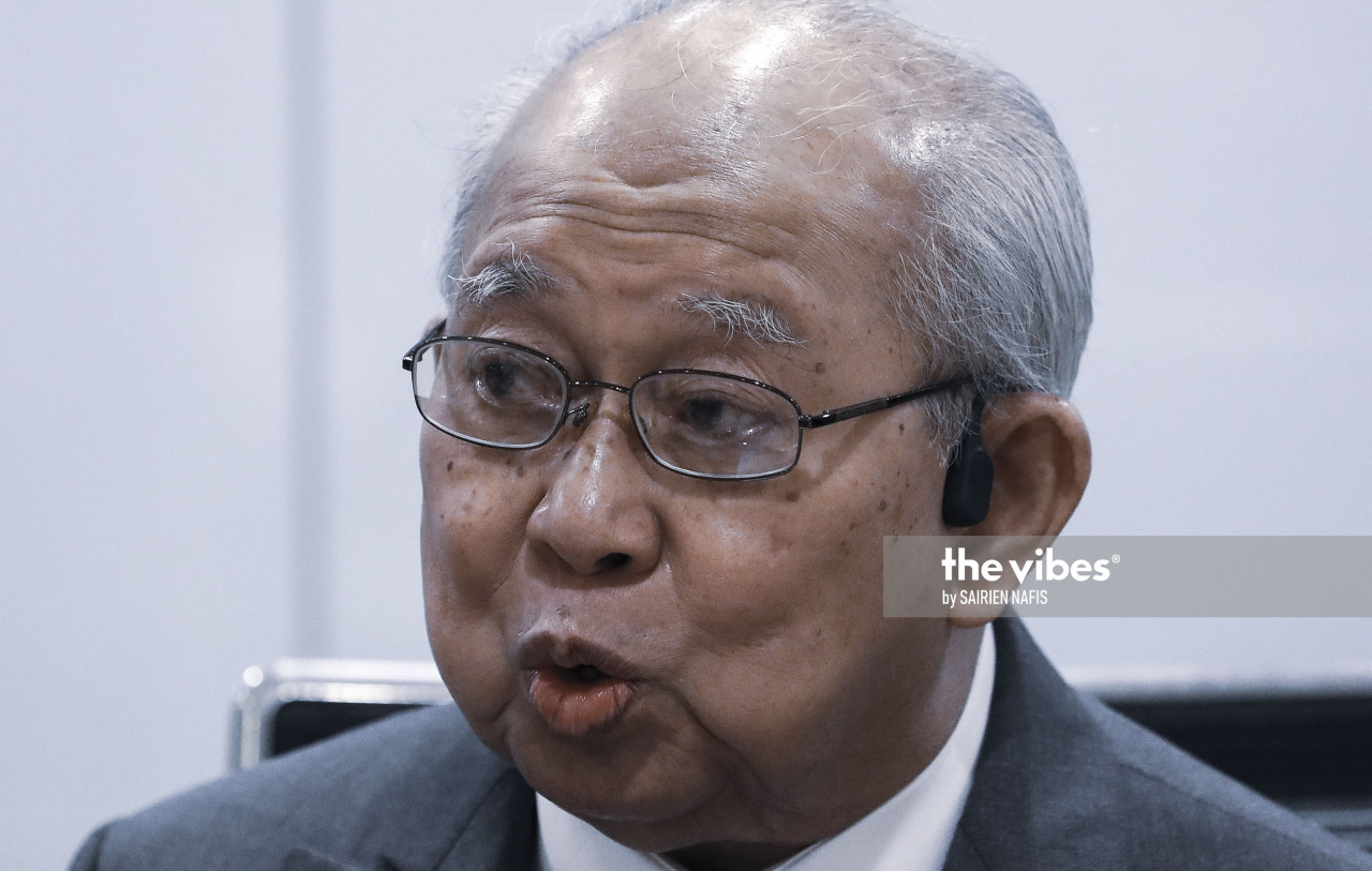 Umno veteran Tan Sri Tengku Razaleigh Hamzah has, in recent months, called the Perikatan administration an illegitimate government. – The Vibes file pic, December 15, 2020