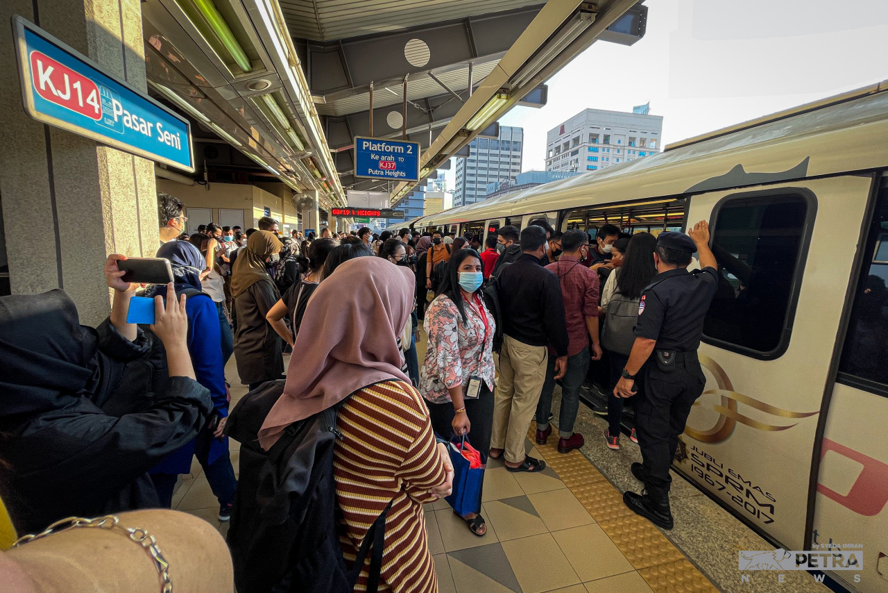 Elise Choong, 37, expresses the hope that Prasarana would look into either increasing the frequency of the trains or use four train coaches for the LRT line. – SYEDA IMRAN/The Vibes pic, June 16, 2022
