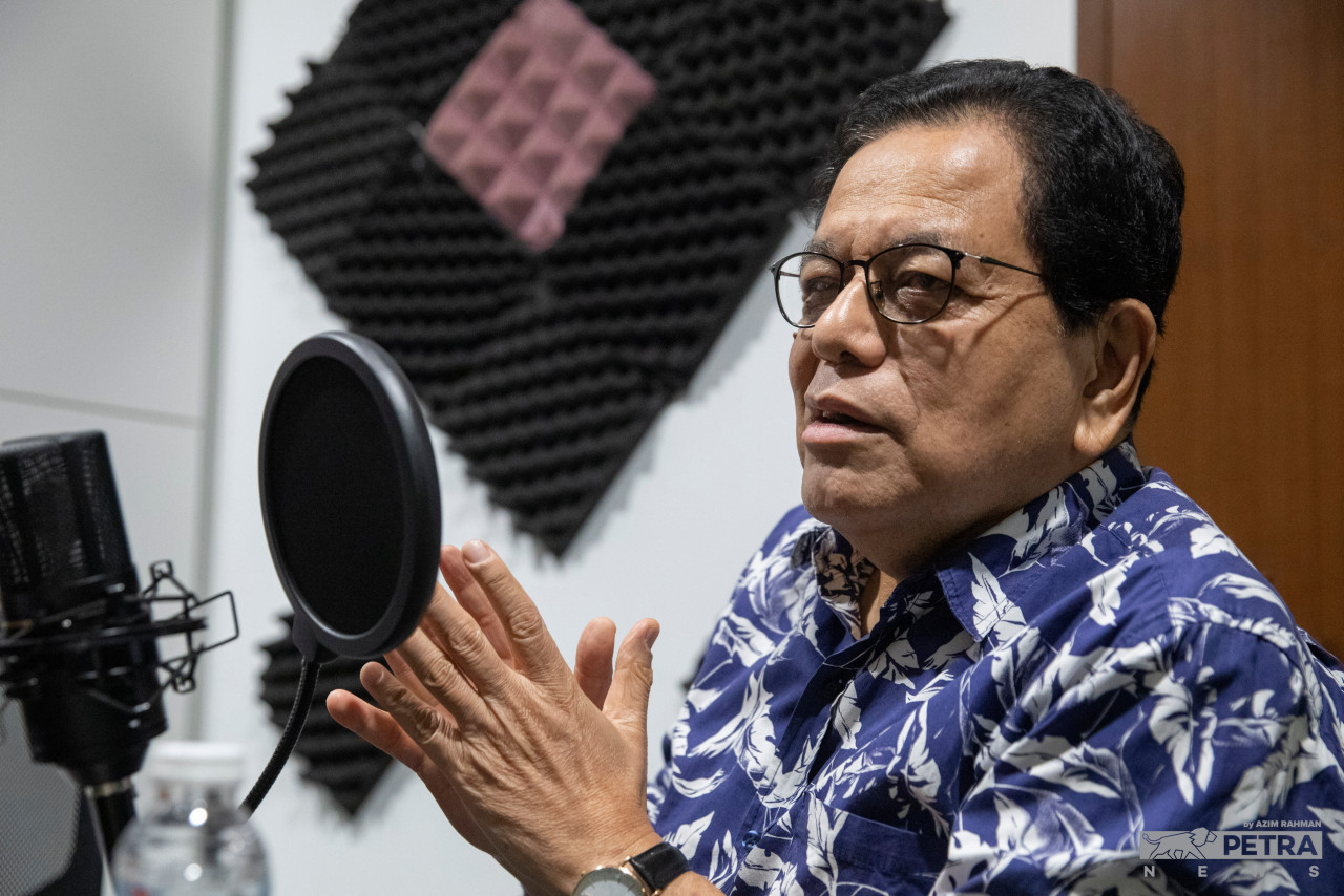 While Tan Sri Johan Jaafar (pic) credits Prime Minister Datuk Seri Ismail Sabri Yaakob, who appears to be taking a stand against interference, he says the stance does not seem to apply to his ministry. – AZIM RAHMAN/The Vibes pic, September 20, 2022 