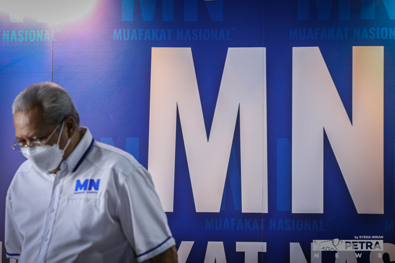 Tan Sri Annuar Musa says one of Muafakat Nasional’s planned initiatives will be to organise a political school programme to educate youths on democracy, the federal constitution and the nation’s social contract. – SYEDA IMRAN/The Vibes pic, December 15, 2022