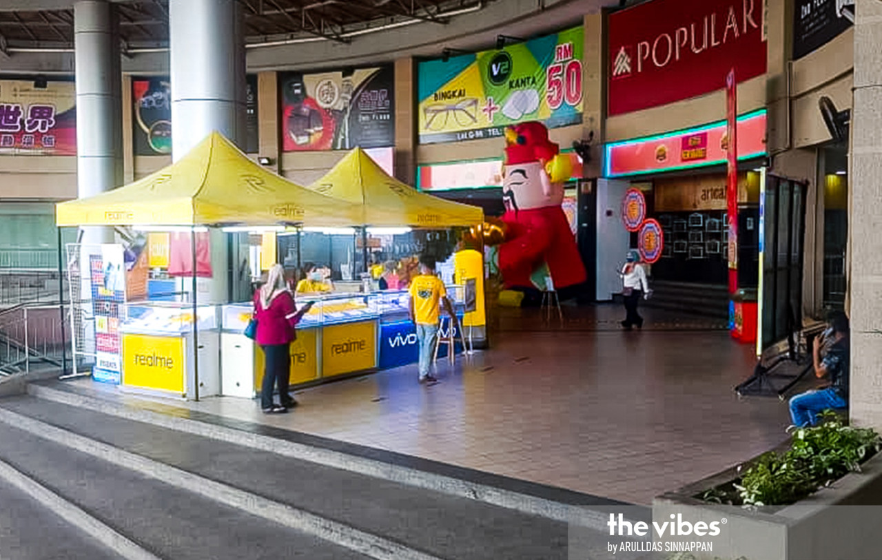 Pacific Mall in George Town, which has seen fewer and fewer customers since the start of the pandemic and MCOs. – ARULLDAS SINNAPPAN/The Vibes pic, January 19, 2021