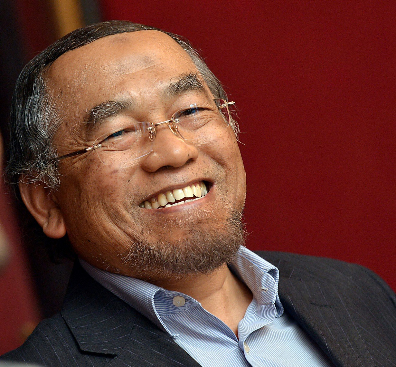 UniRazak economist Prof Emeritus Barjoyai Bardai says the focus for the Malaysian government is currently to ensure the people’s welfare rather than restarting mega projects. – Facebook pic, September 22, 2020