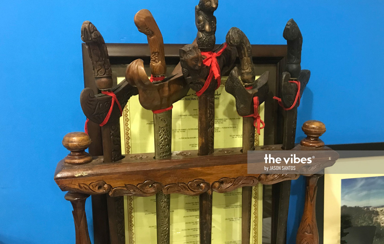 A traditional keris inherited by Shari from his ancestors. – JASON SANTOS/The Vibes, December 5, 2020 