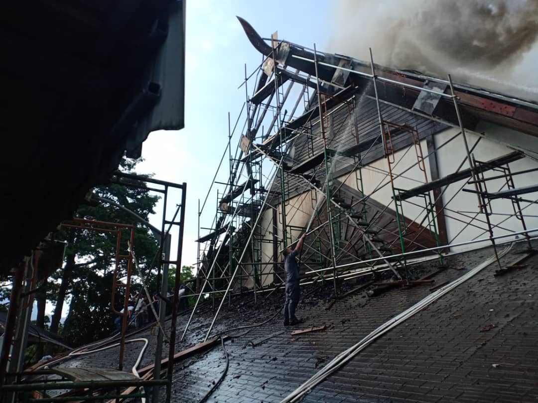 The fire at the Andaman resort raged for almost 24 hours before firefighters were able to douse the flames. – Social media pic, January 14, 2021
