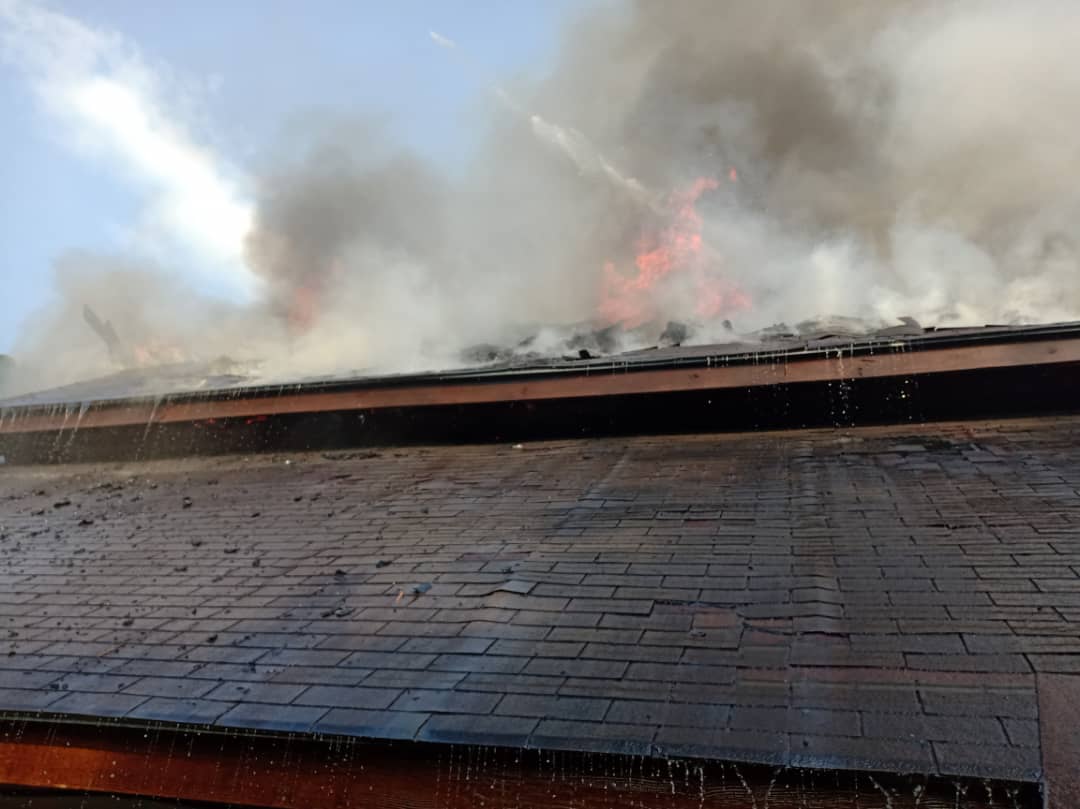 Strong winds, Andaman Resort's timber structure, and a lack of fire hydrants in the area all contributed to the difficulties firefighters had in managing the blaze. – Social media pic, January 14, 2021