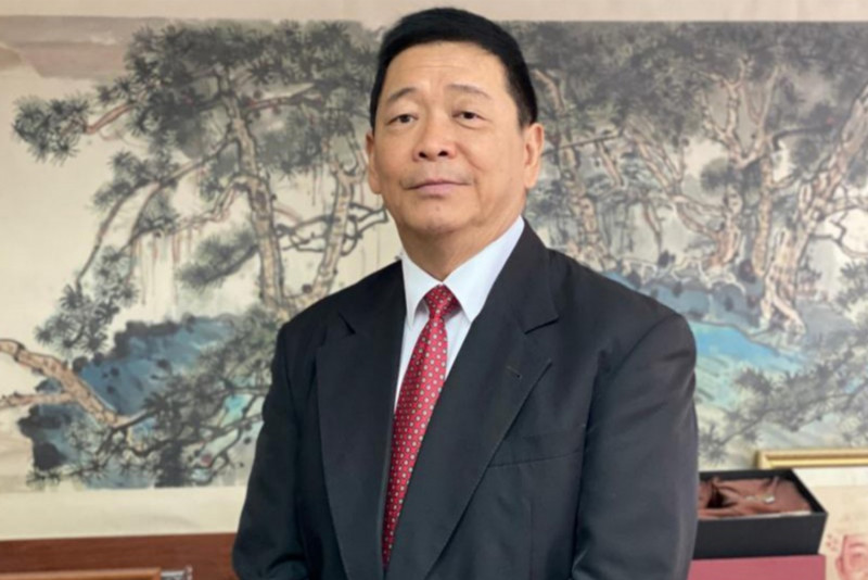 Parti Sarawak Bersatu vice-president Datuk Lawrence Lai (pic) says that while Prime Minister Datuk Seri Anwar Ibrahim is doing the right thing by making the grassroots his priority, certain Gabungan Parti Sarawak politicians seem to have their sights on high positions and power. – The Vibes file pic, November 28, 2022