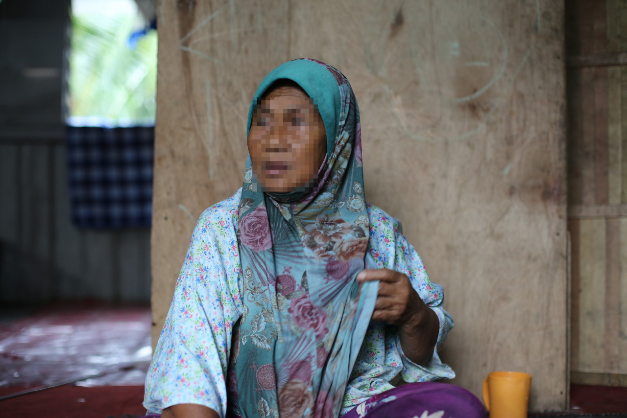 Salmah Dugasar, a certified midwife in Sandakan, estimates that there are about 200 midwives in the district, but only about 10% have undergone formal training. – Pic courtesy of Ahmad Jimmy, February 2, 2022