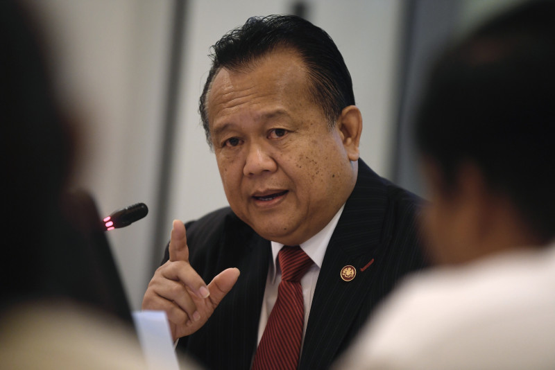 Local opposition outfit Parti Bangsa Dayak Sarawak wants a deputy prime minister position to to be given to a non-Muslim from the Borneo states, with its president Bobby Williams telling reporters that PBDS will support Datuk Seri Alexander Nanta Linggi (pic) for the position. – Bernama pic, November 27, 2022