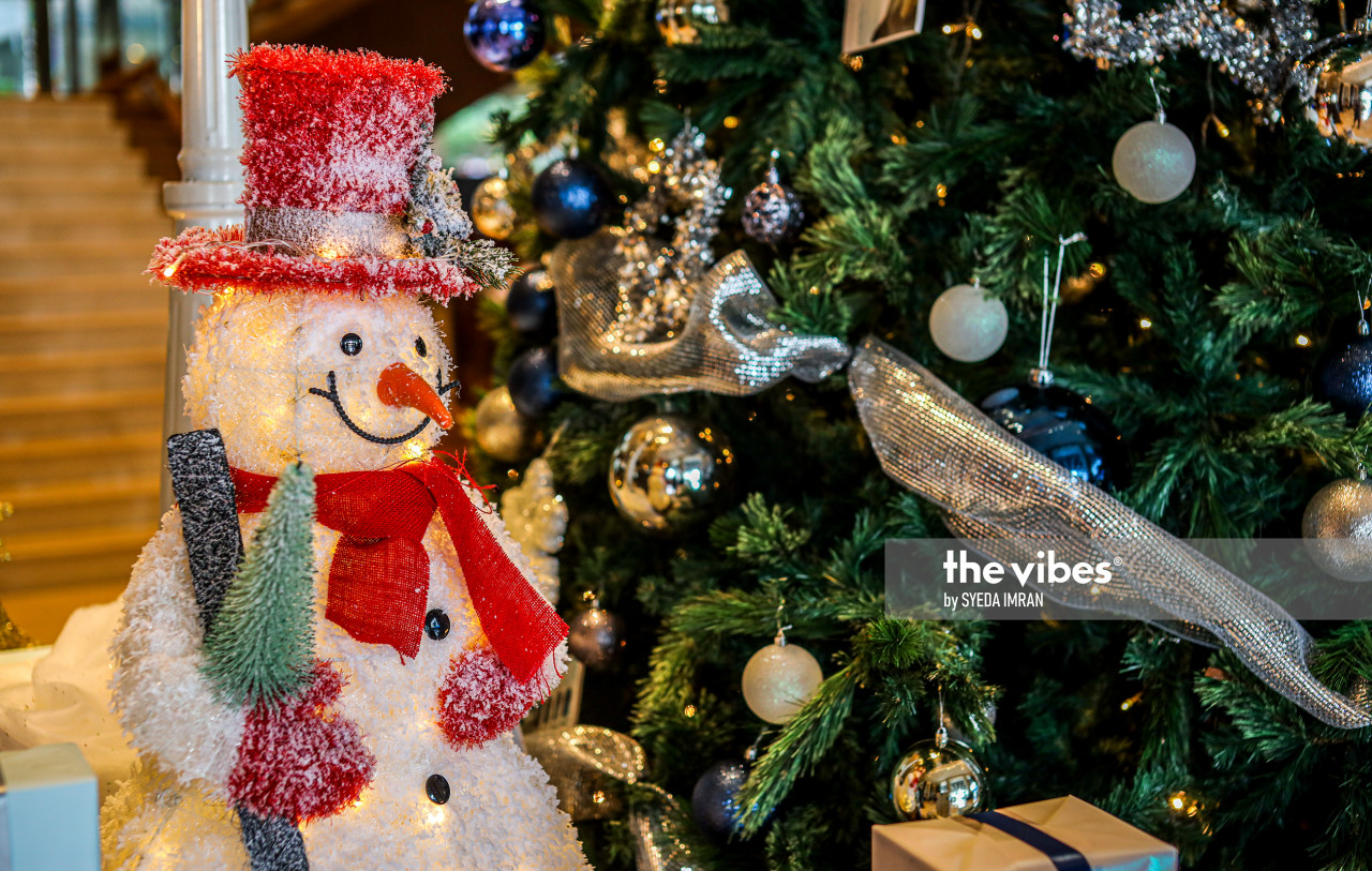 No winter wonderland is complete without a snowman. – The Vibes pic, December 25, 2020 