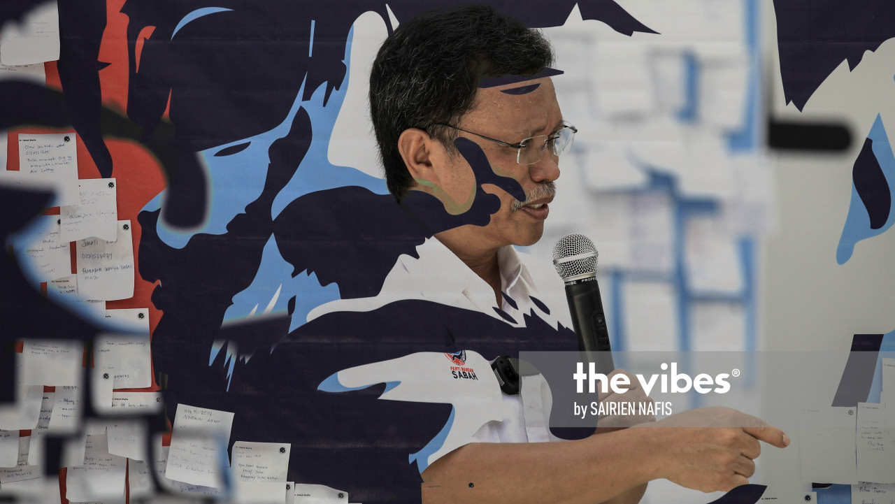 Former chief minister Datuk Seri Mohd Shafie Apdal’s dissolution of the Sabah assembly, following a challenge to his majority support, paved the way for the state election. – The Vibes file pic, December 31, 2020