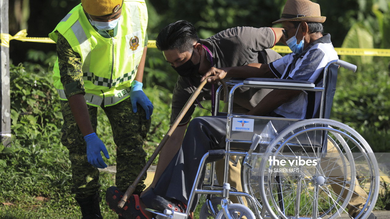 Sabahans are out in droves on polling day. – SAIRIEN NAFIS/ The Vibes, September 26, 2020