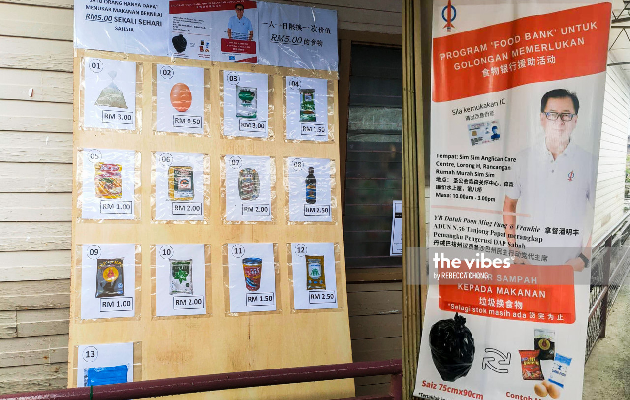 The food items available under the Trash for Food programme and their prices. – REBECCA CHONG/The Vibes pic, November 29, 2020