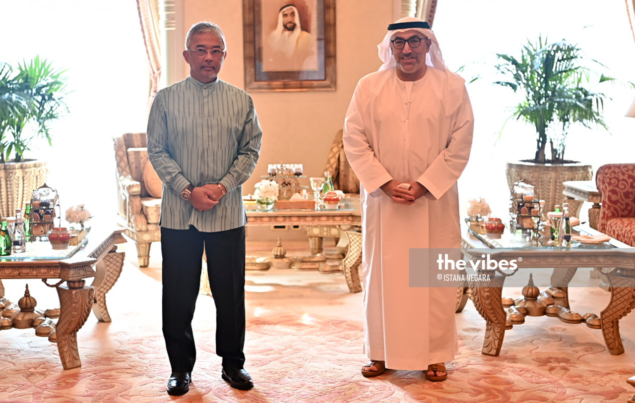 Al-Sultan Abdullah welcomes the Minister of Health and Prevention of the UAE, Dr Abdul Rahman Mohammed Al Owais at the Emirates Palace on Wednesday. The 45-minute meeting discussed the UAE government's intention to contribute the COVID-19 vaccine to Malaysia, among others, for clinical studies in the country. - ISTANA NEGARA pic, December 26, 2020