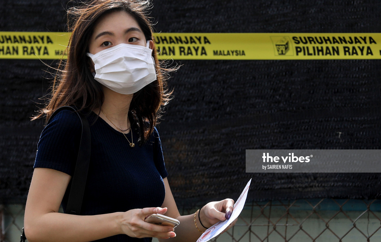 Young voter after casting their vote for Sabah State Election at SMK Bahang, Penampang. - SAIRIEN NAFIS/ The Vibes, September 26, 2020