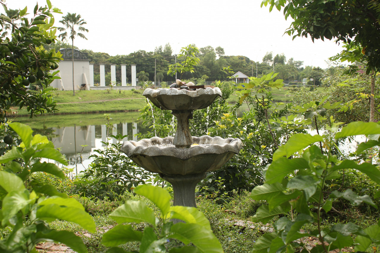 Afiq loosely designed the community garden based on Monty Don’s Italian Gardens. — Pic courtesy of Amalina Kamal