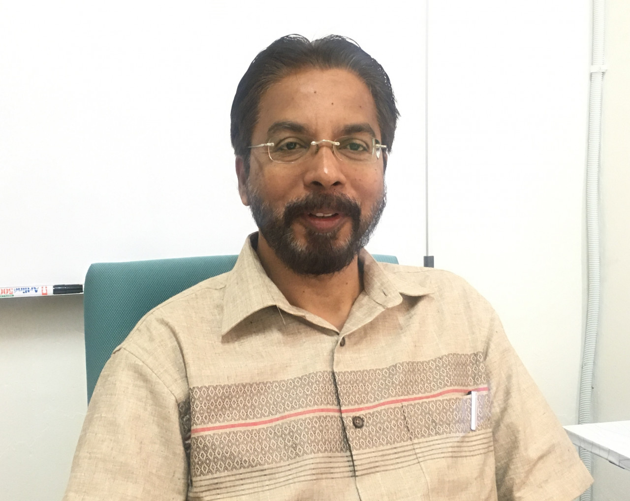 Prof Dr Gunasegaran Karuppannan says SPM students are ill-prepared to face the exams this year, especially weaker students who may have have been sidelined due to the nature of online classes. – File pic, January 19, 2021