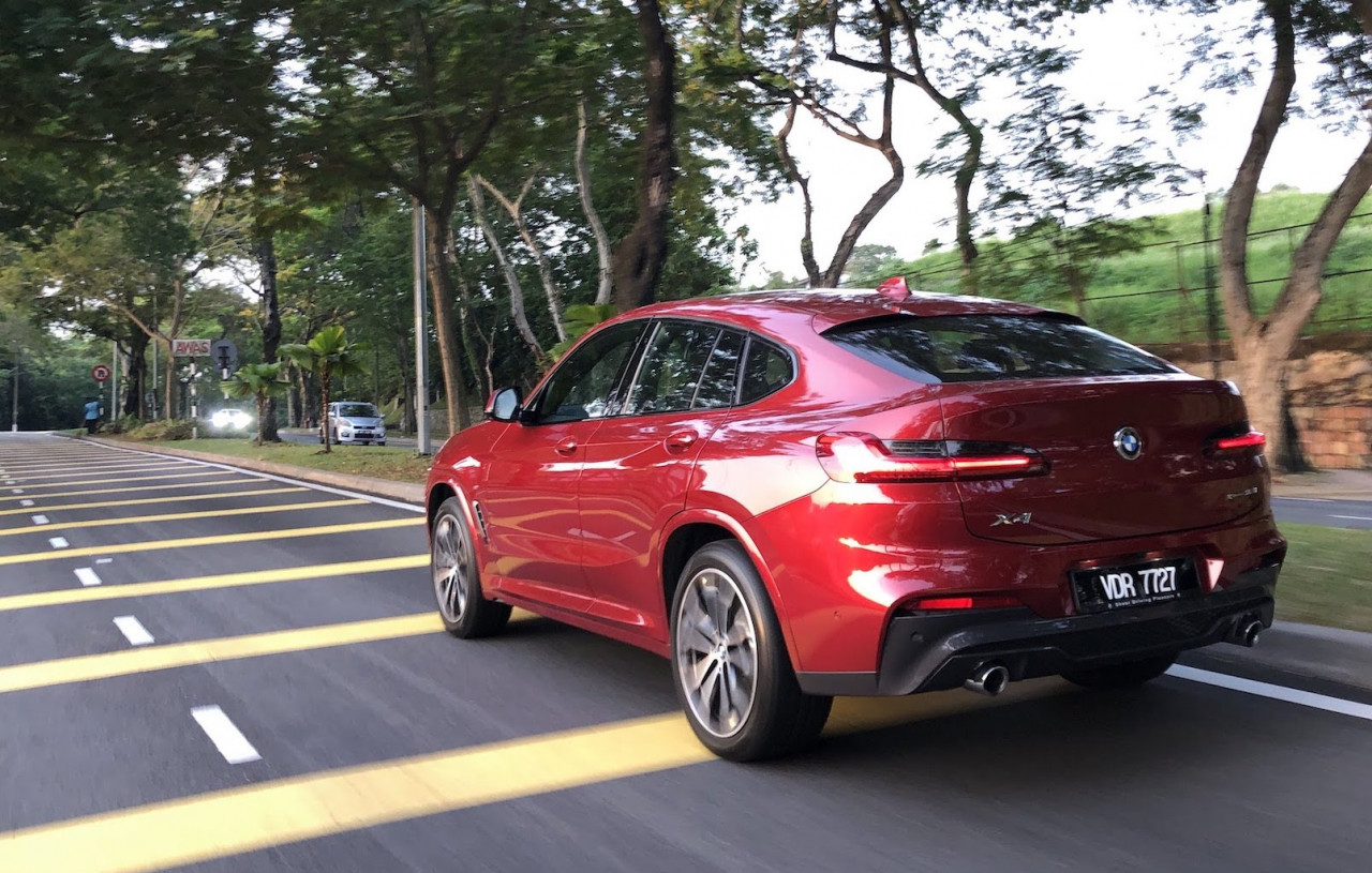 The distinct M Sport characteristics of the BMW X4. – Daniel Fernandez pic, October 19, 2020