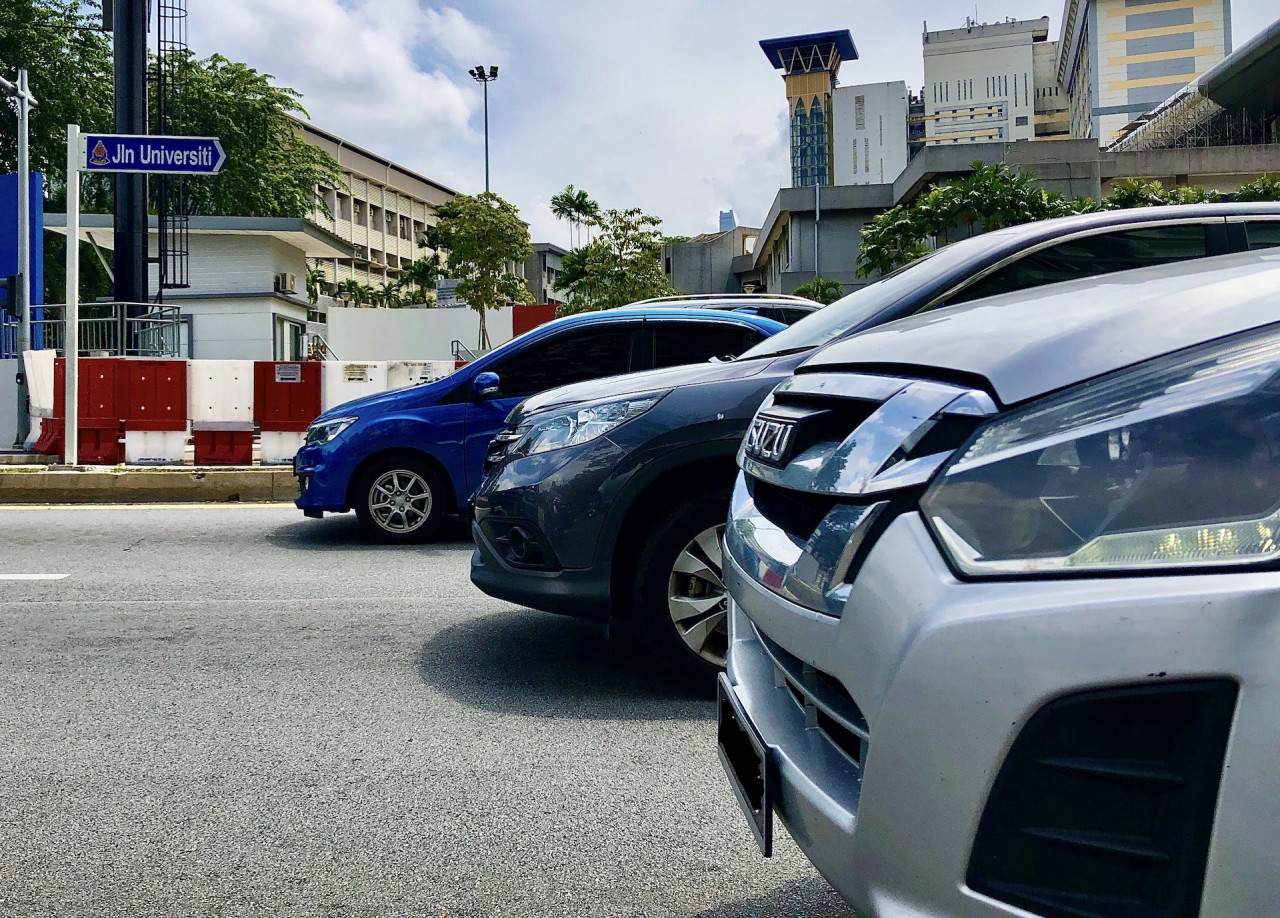 To a petrolhead at least, there is no greater pleasure than to be behind the wheel of your own car. – Pic courtesy of Daniel Fernandez, November 11, 2020