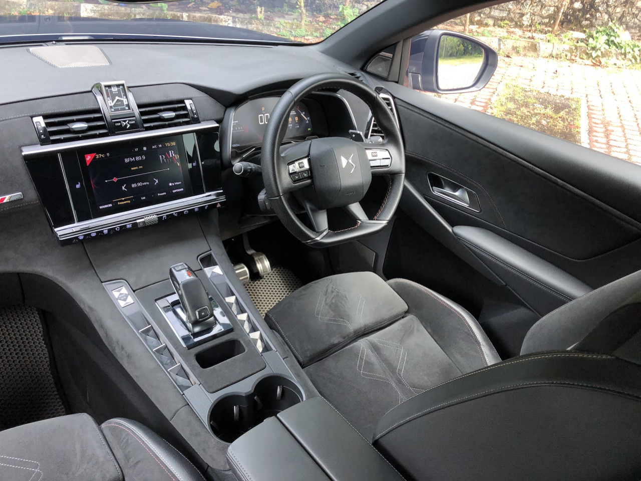 The luxurious interior. – Daniel Fernandez pic, October 26, 2020