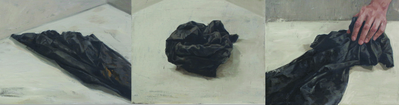 'Black Cloth in Triptych' (oil on linen, 114.3cm x 25.4cm) – Pic courtesy of Segaris Art Centre
