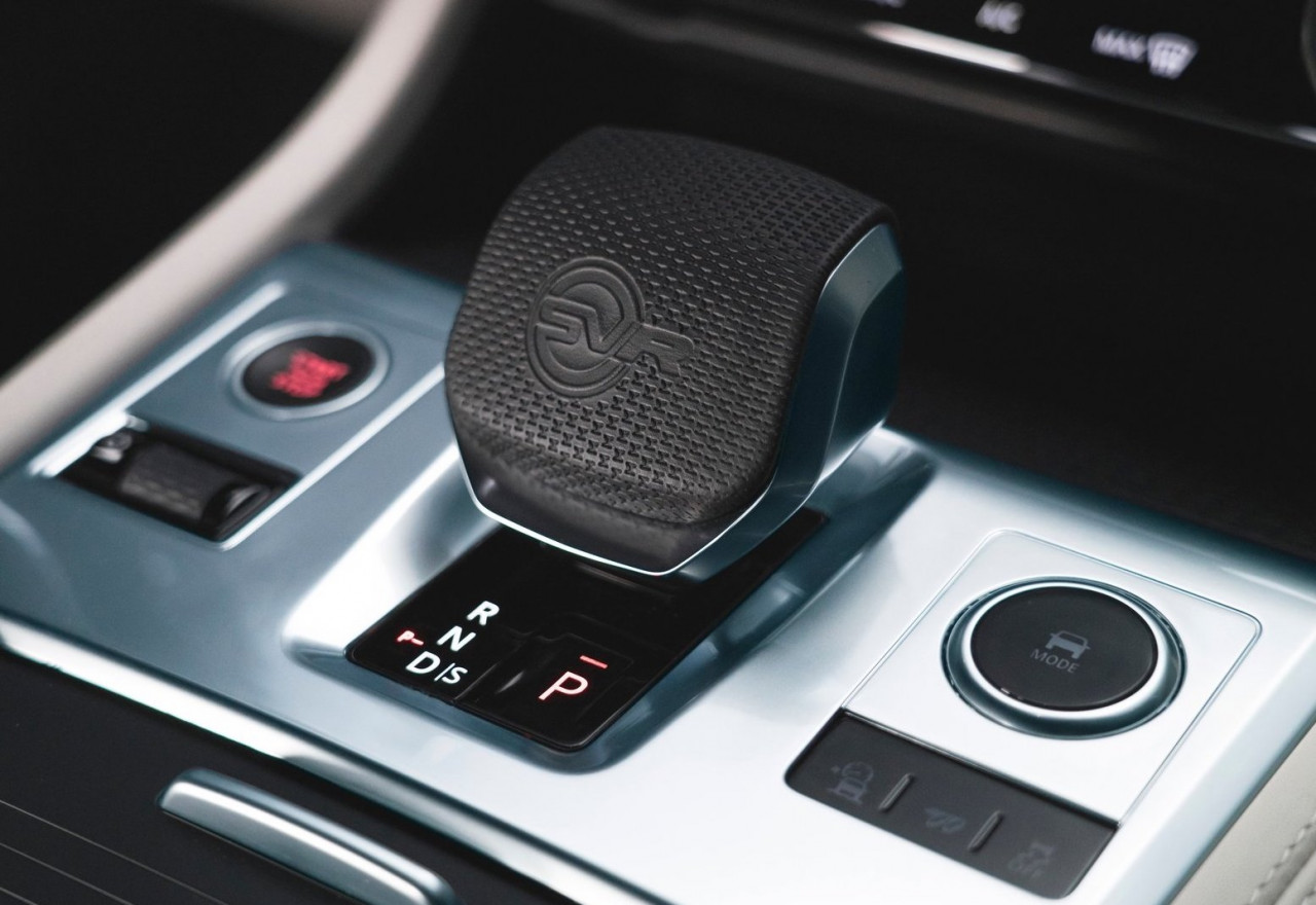 The gearbox of the 2020 F-Pace SVR. – Pic courtesy of Jaguar Land Rover