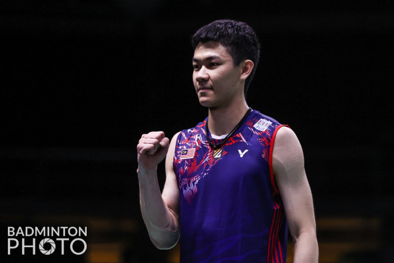 Malaysia, once a powerhouse, only has Lee Zii Jia (pic) in fifth place, and he is not even a Badminton Association of Malaysia player, laments former national shuttler Ong Ewe Hock. – BadmintonPhoto pic, May 25, 2022