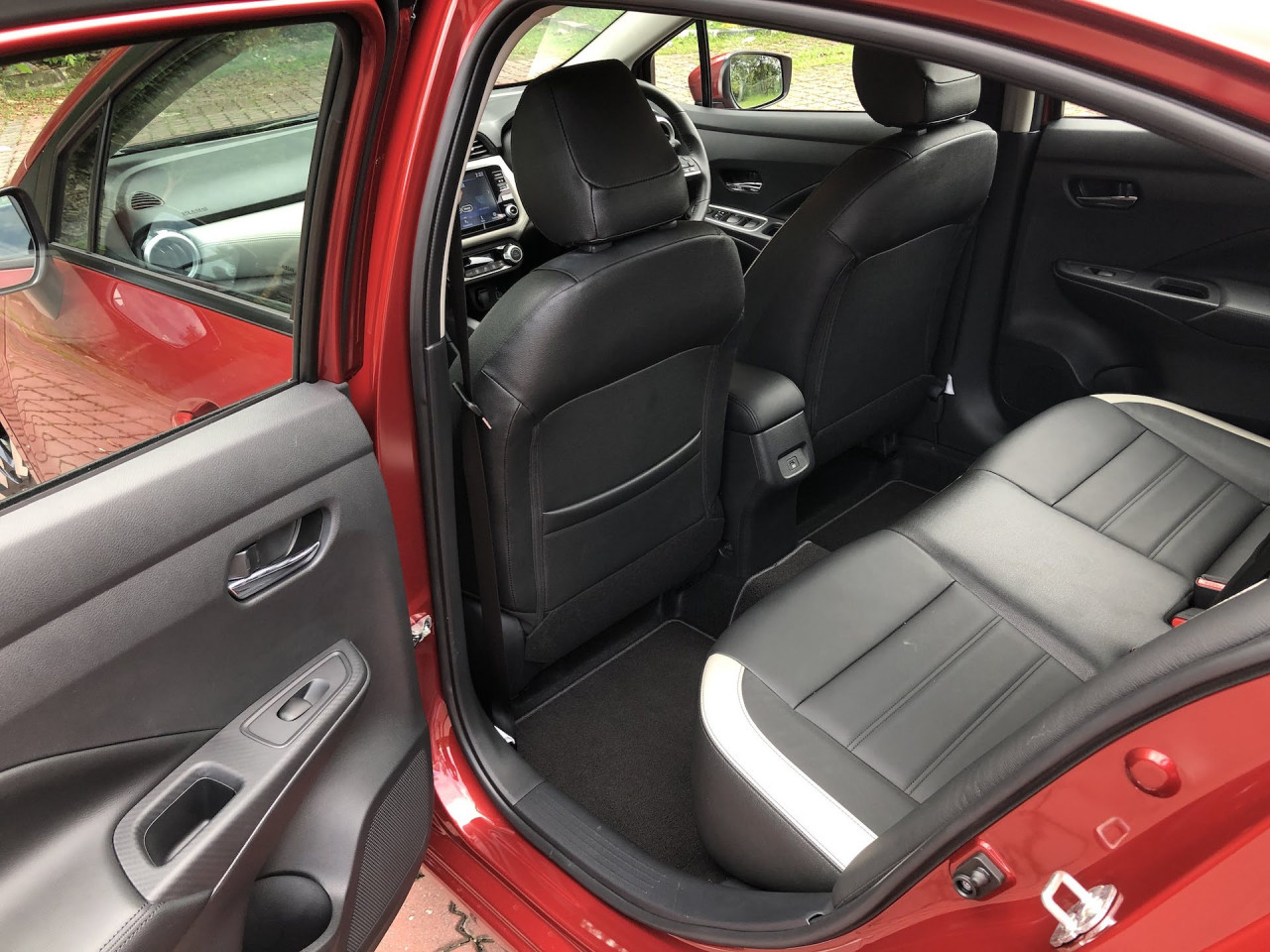 The view of the backseat of the Nissan Almera VLT. – Daniel Fernandez pic