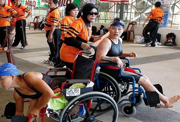 Former Paralympics swimmer Koh Lee Peng has represented Malaysia at the ASEAN Para Games from 2001 to 2005, bringing home 7 gold medals and 3 silver medals. - Bernama Pic, January 17, 2022. 