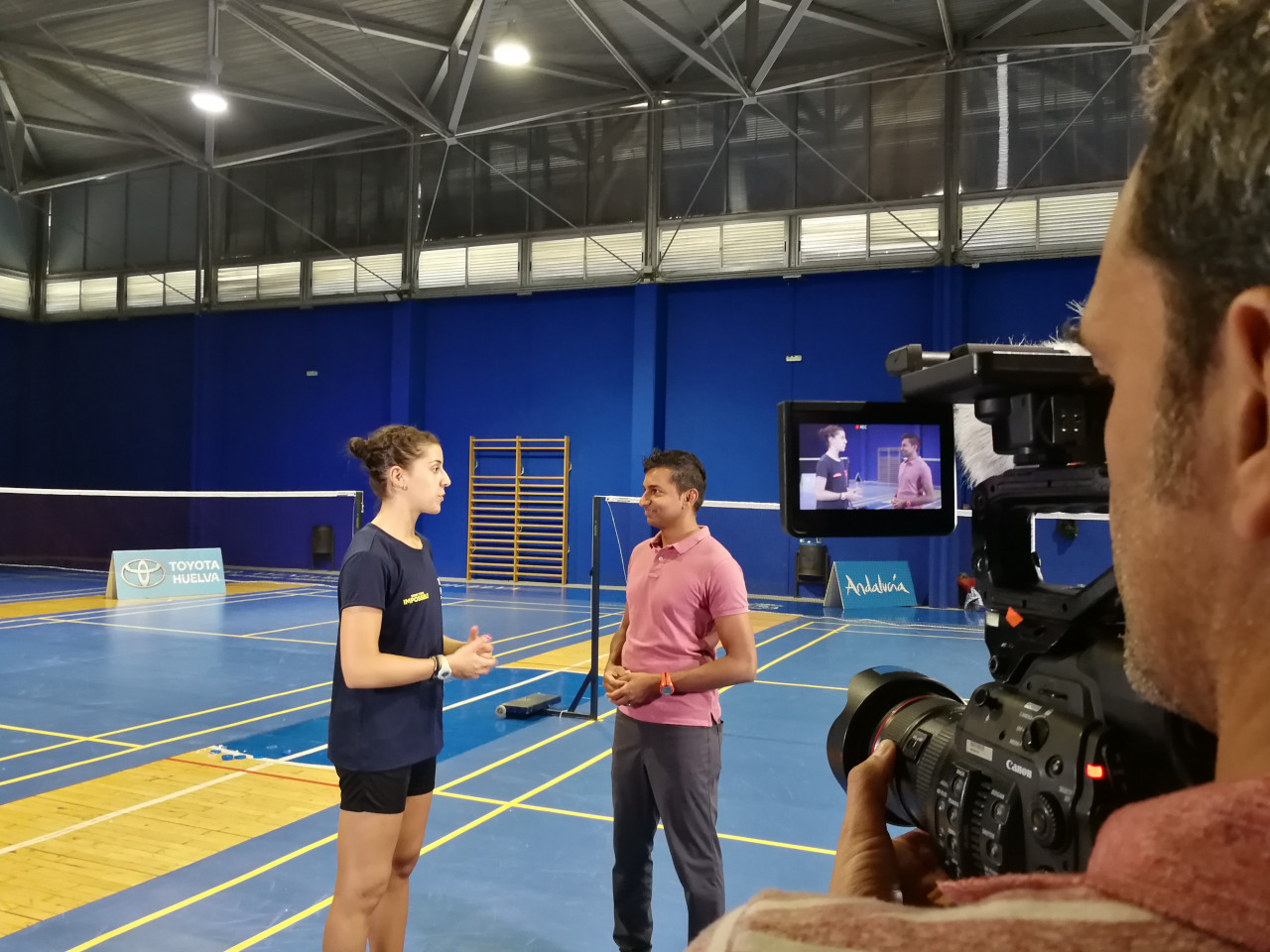 Sanjeev Palar with Olympic badminton champion Carolina Marin. Pic courtesy of Sanjeev Palar