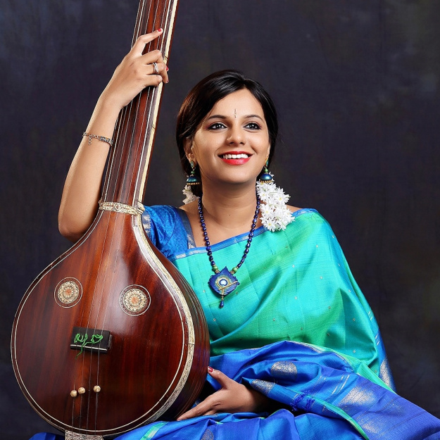 Sriranjani Santhanagopalan, daughter and disciple of Vidwan Newyveli Sri R. Santhanagopalan. – Pic courtesy of MYICMF 2020