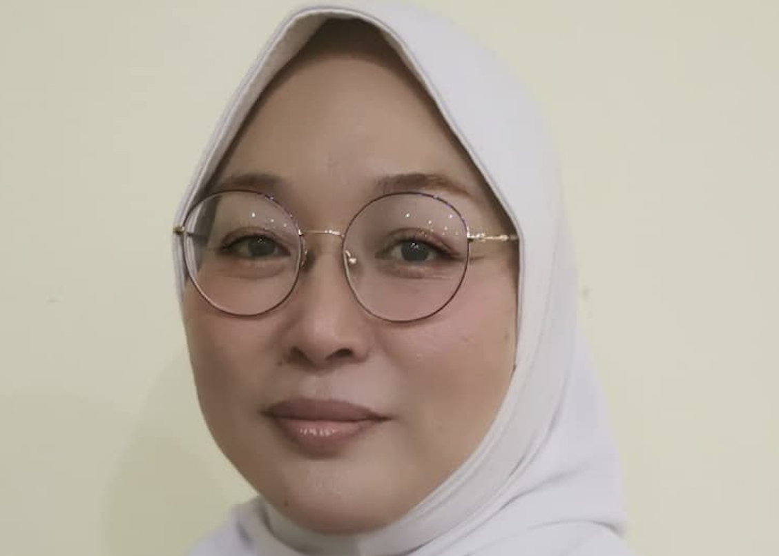 Persatuan Usahawan Wanita Bumiputera (Usahanita) Johor chapter chairman, A. Suraya Ahmad Salleh expresses hope that the financing criteria for small and medium enterprises to obtain business loans can be relaxed. – Pic courtesy of Usahanita Johor chapter, November 27, 2022