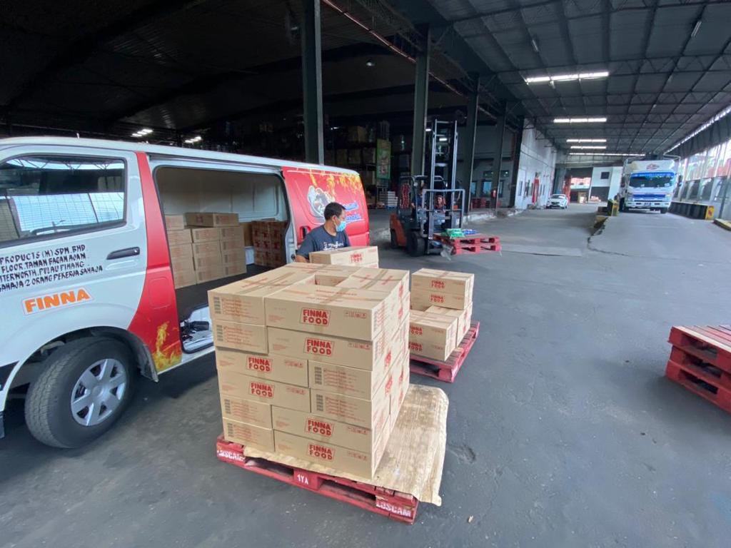 Aid dropped off for patients at the Balik Pulau sports complex, which has been converted into a low-risk Covid-19 centre. – Pic courtesy of Phee Boon Poh, January 6, 2021